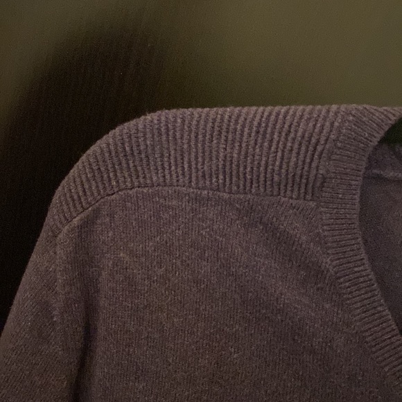 Marc Anthony plum v neck sweater with detailing on the shoulders - Picture 3 of 3